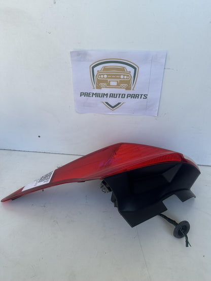 2013   Right Taillight