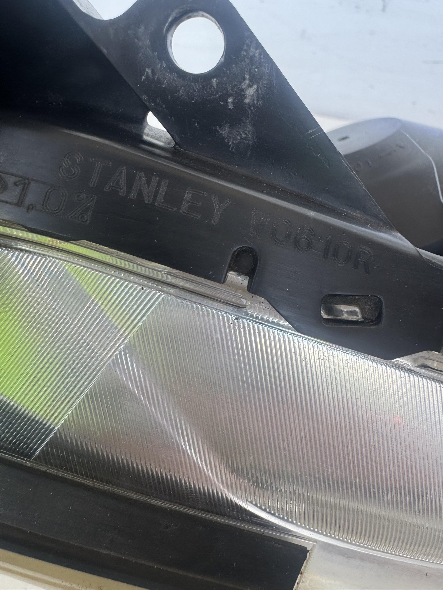 2014  B17 Right Headlight