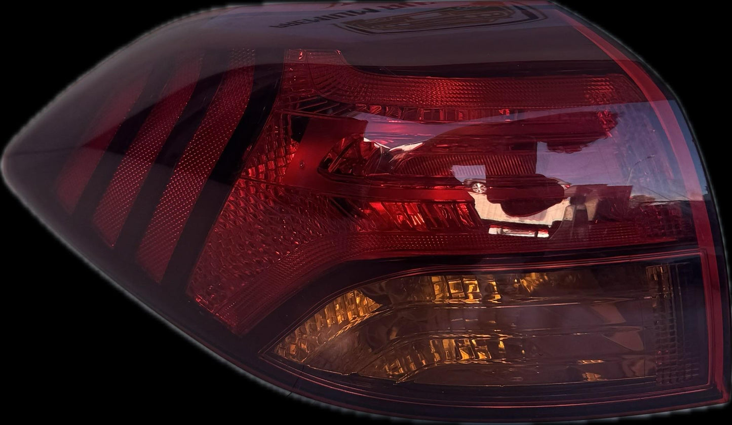 2019   Left Taillight