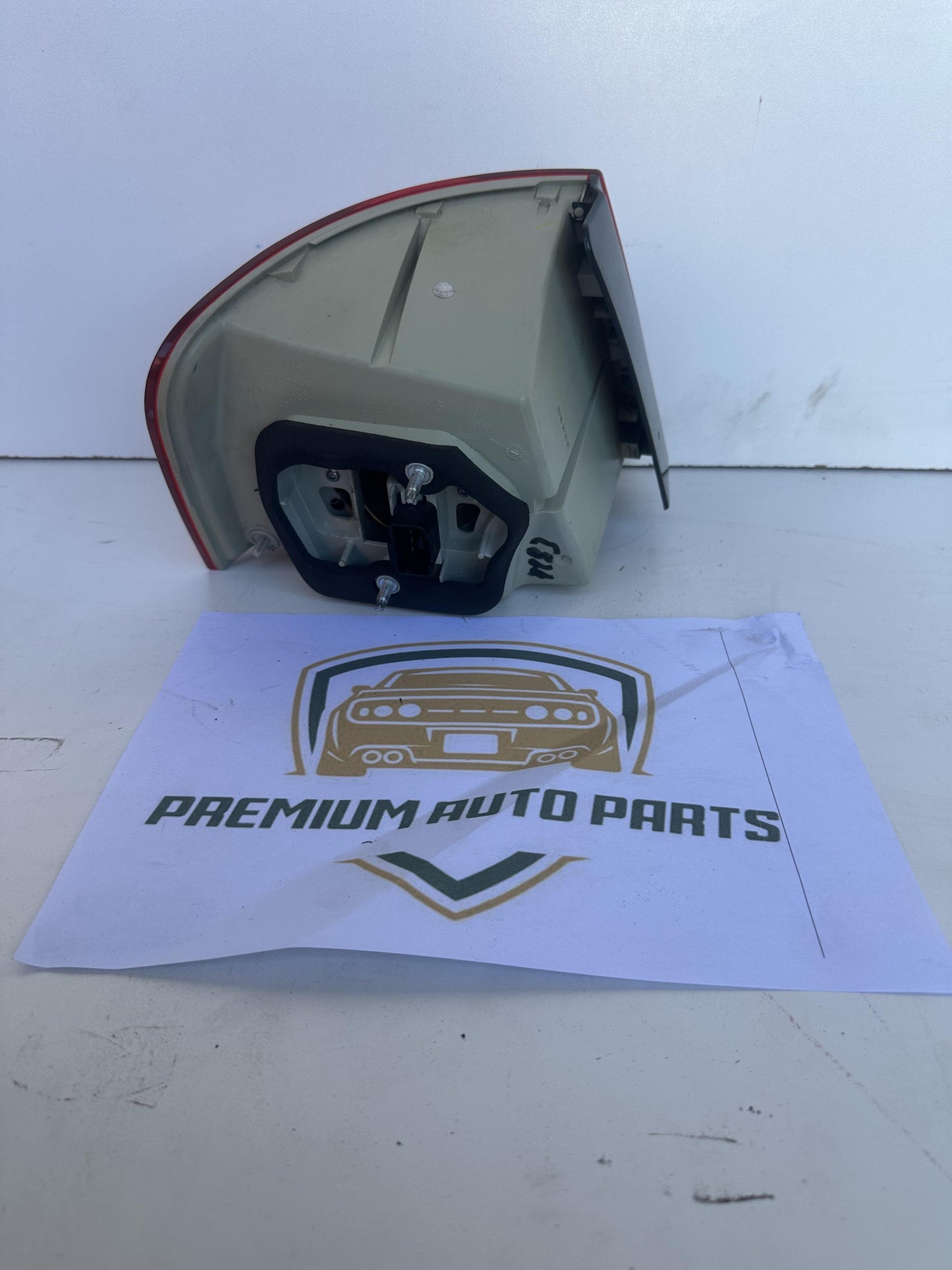 2007  MK5 - 1K Right Taillight
