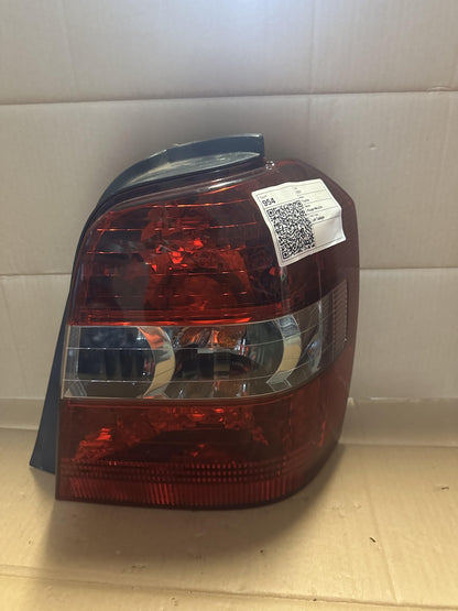 2007  Kluger Mcu28r Left Taillight