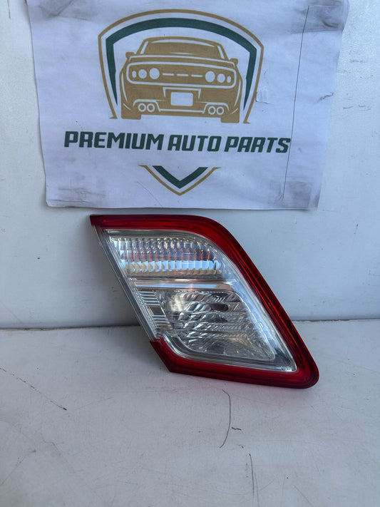 2011 Toyota Camry Left Boot Light