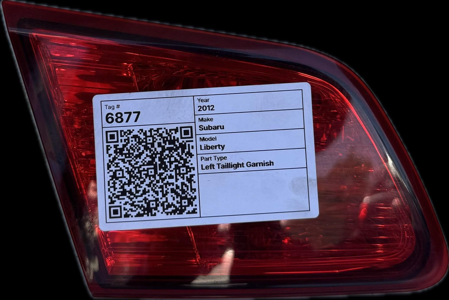 2012  V BM Left Taillight Garnish