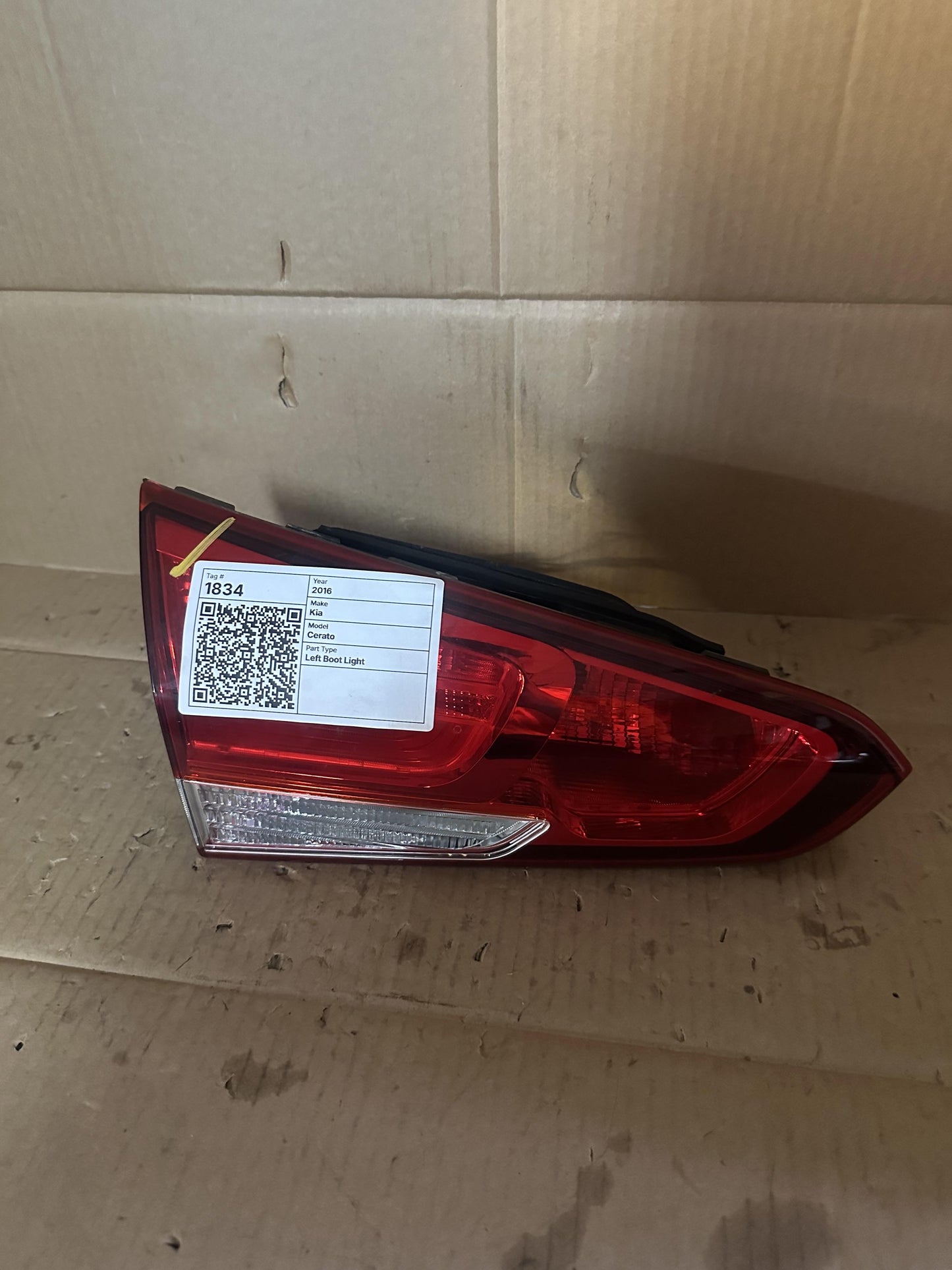 2016  YD Left Boot Light