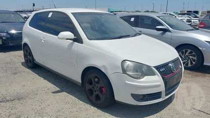 2005 Volkswagen Polo  Hatchback 
Volkswagen
Polo