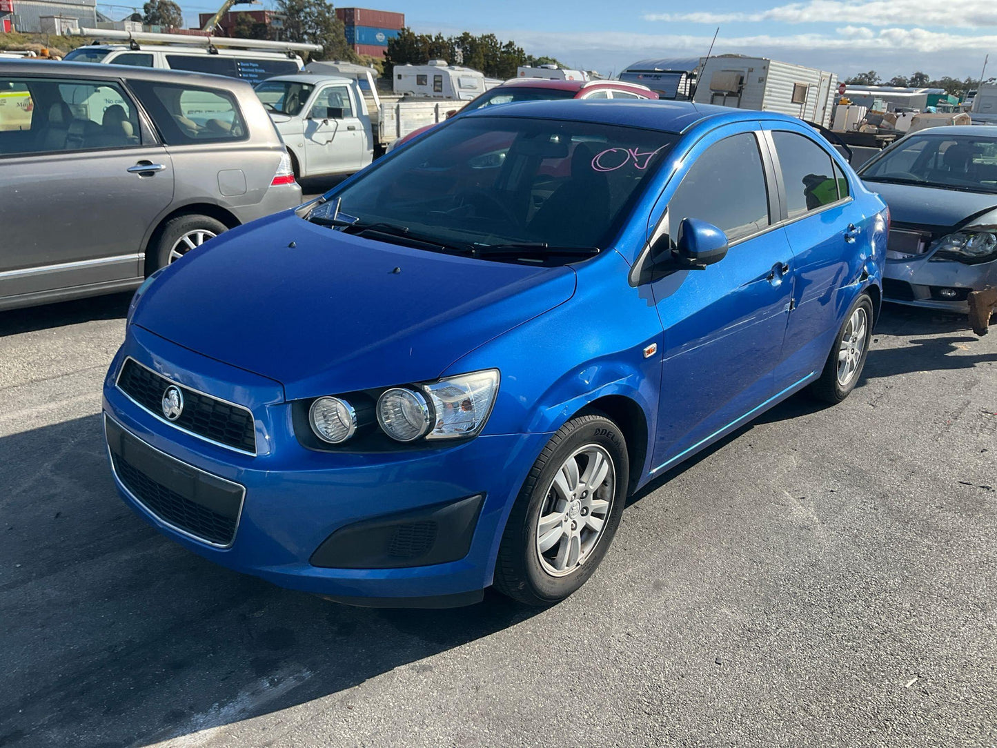 Holden 
Barina
