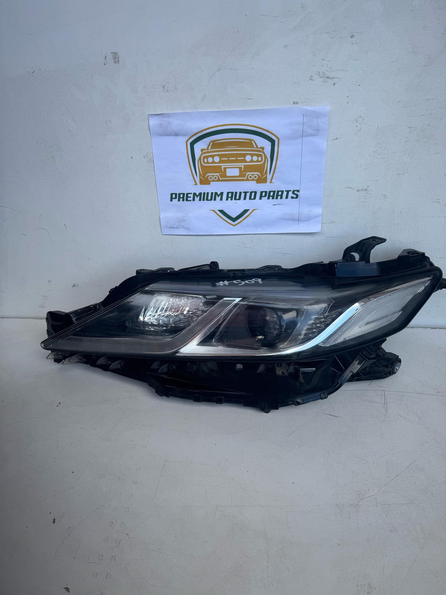 2018  XV70 Left Headlight