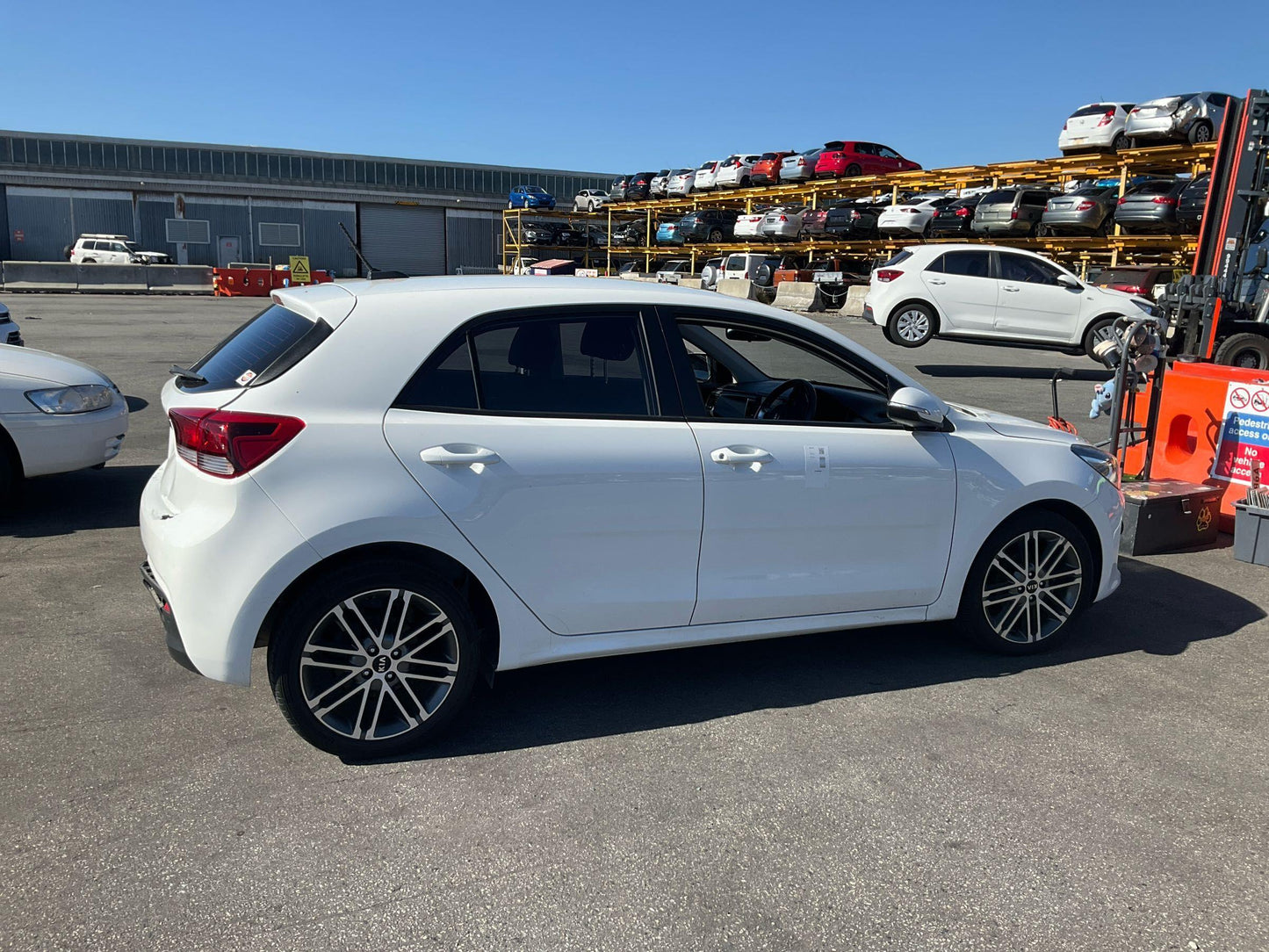 2019 Kia Rio  YBHatchback 
Kia
Rio