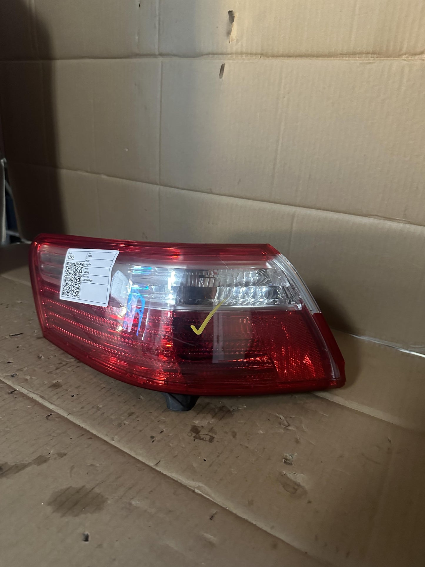 2008  XV40 Left Taillight