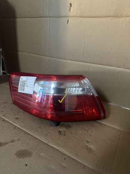 2008  XV40 Left Taillight
