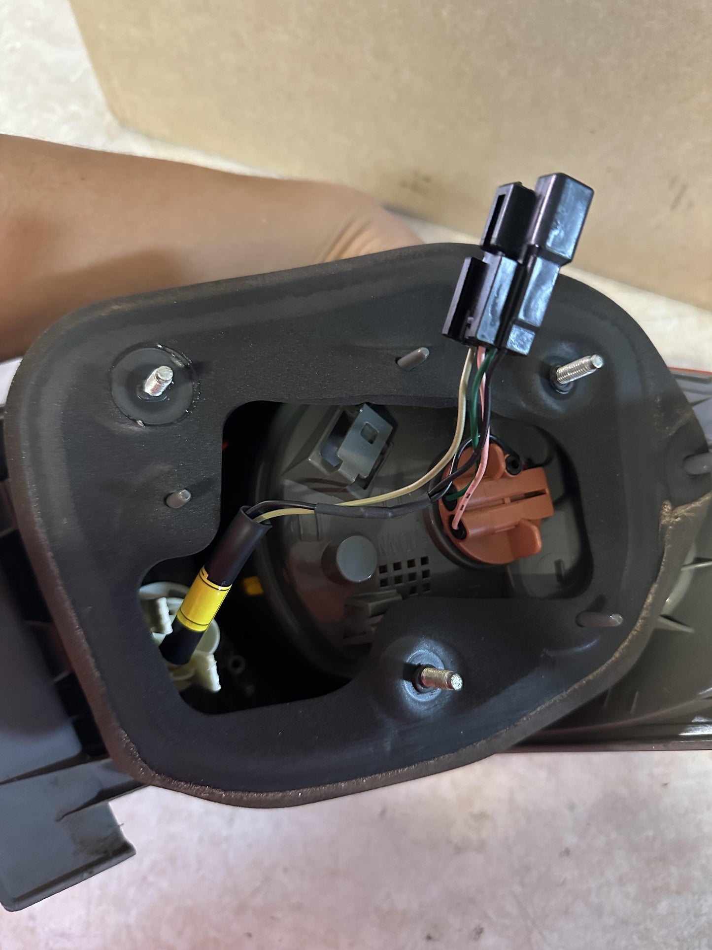 2008   Left Taillight
