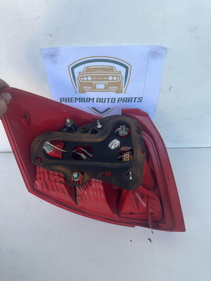 2008  E150 Right Taillight