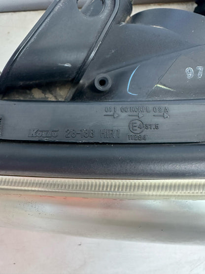 2006 Toyota Tarago R50 Left Headlight