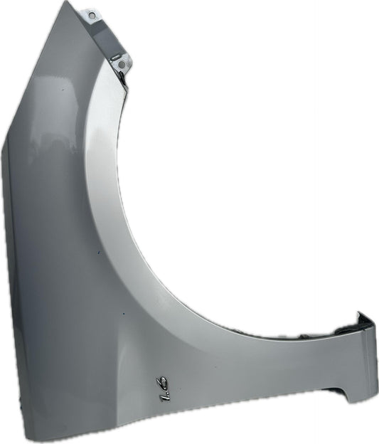 2013 Hyundai Accent Right Front Guard