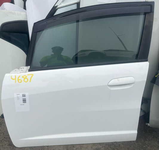 2012  GE Left Front Door