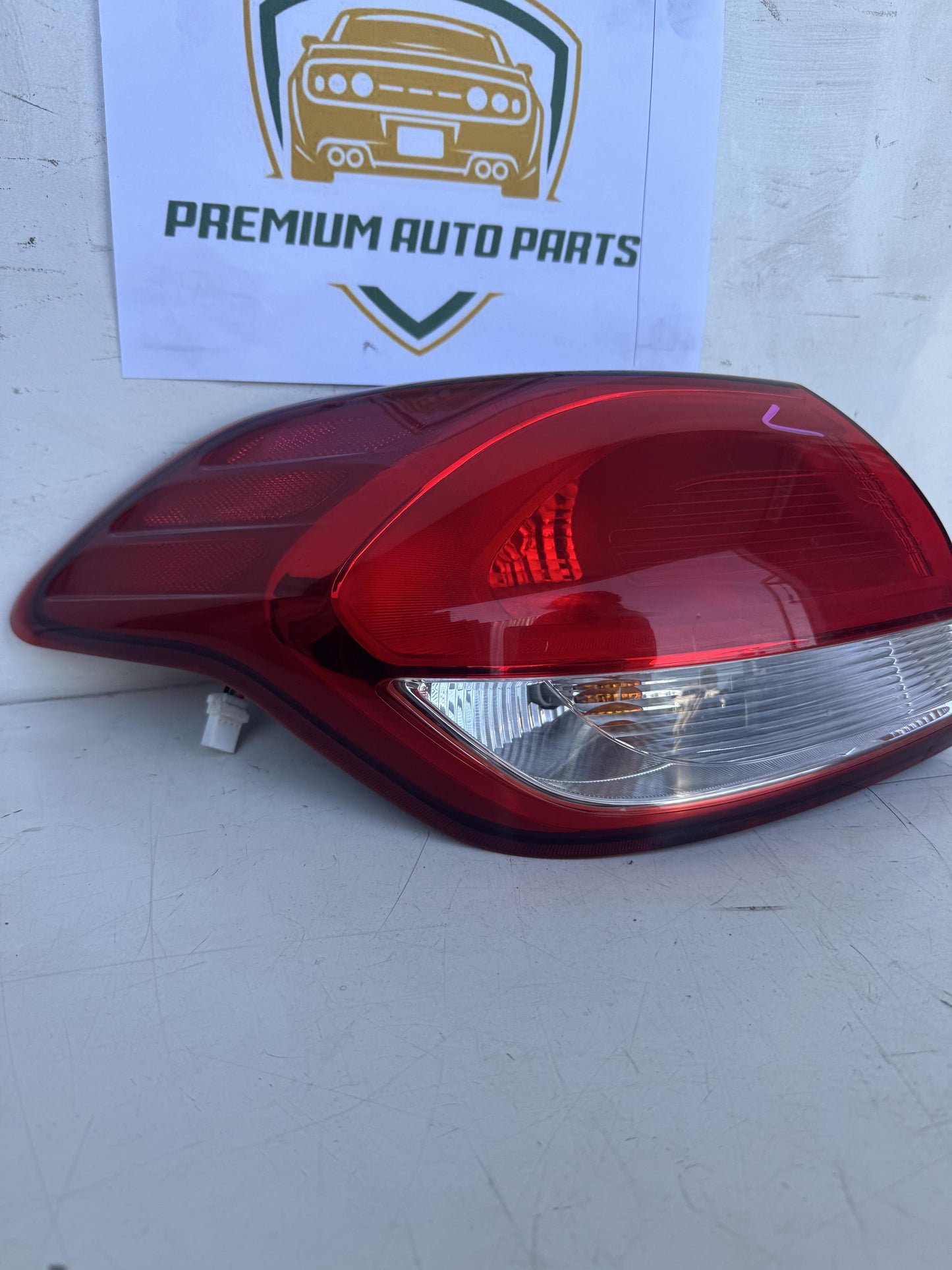 2014   Left Taillight