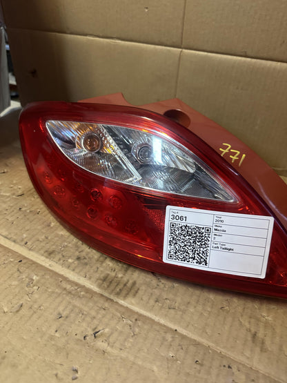 2010   Left Taillight