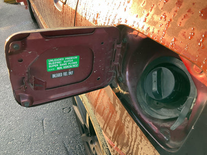 Mazda 
323