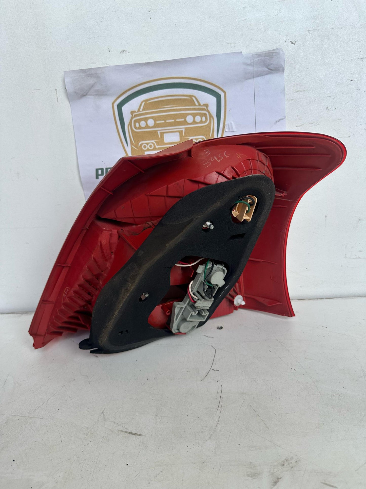 2007 Toyota Yaris Left Taillight