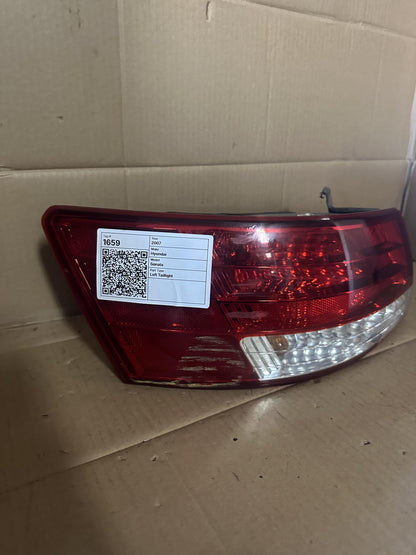 2007  NF Left Taillight