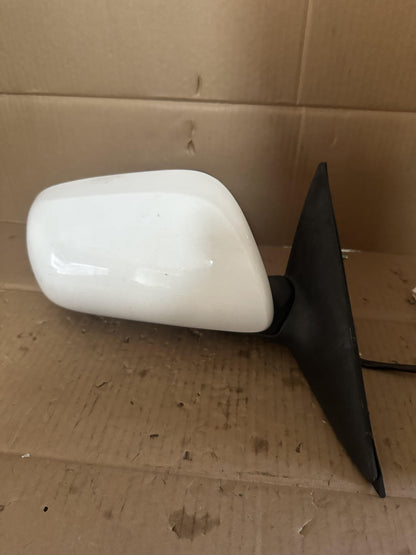 2009  XV40 Right Door Mirror