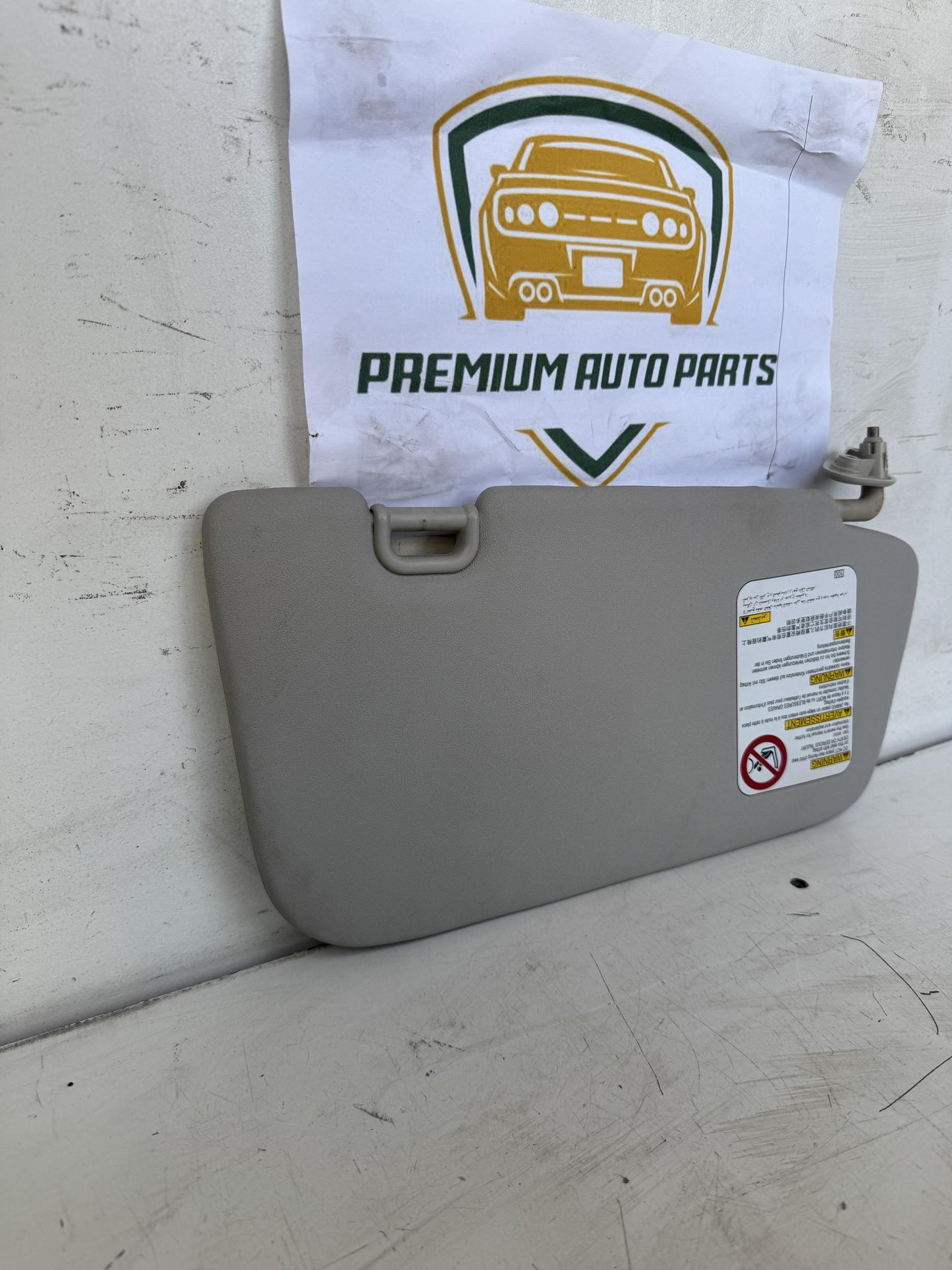 2008   Left Sun Visor