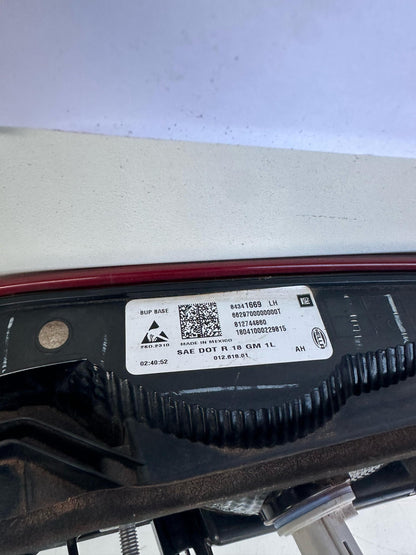 2019  EQ Left Boot Light