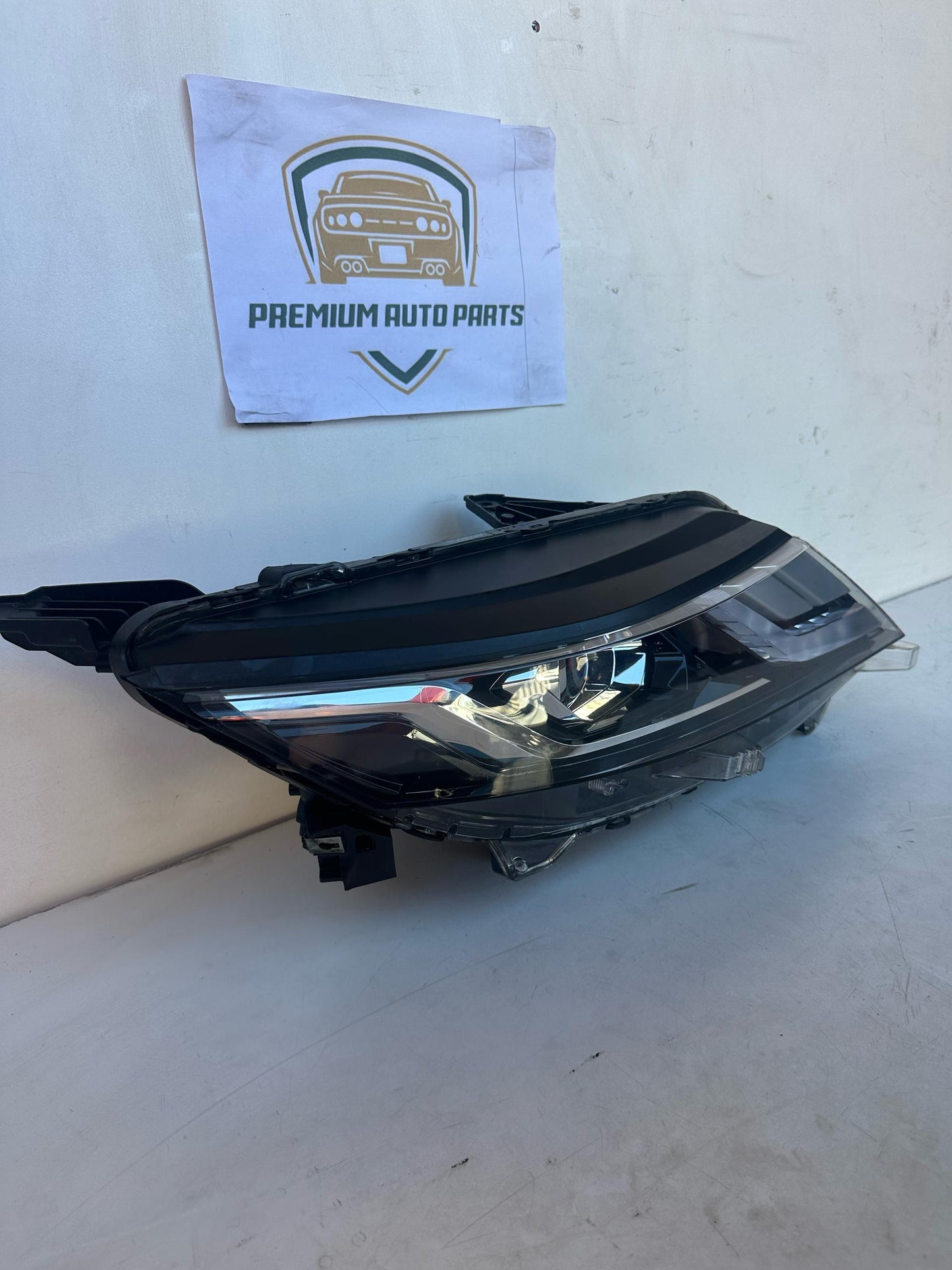 2022 Mitsubishi Triton KL Right Headlight