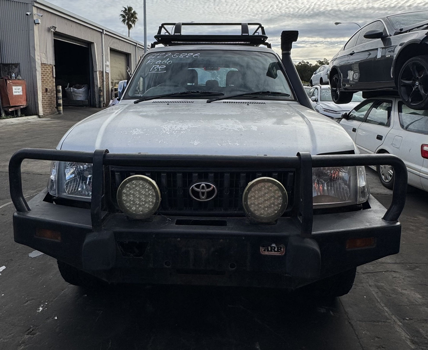 2000 Toyota Land Cruiser Prado Station Wagon 
Toyota
Land Cruiser