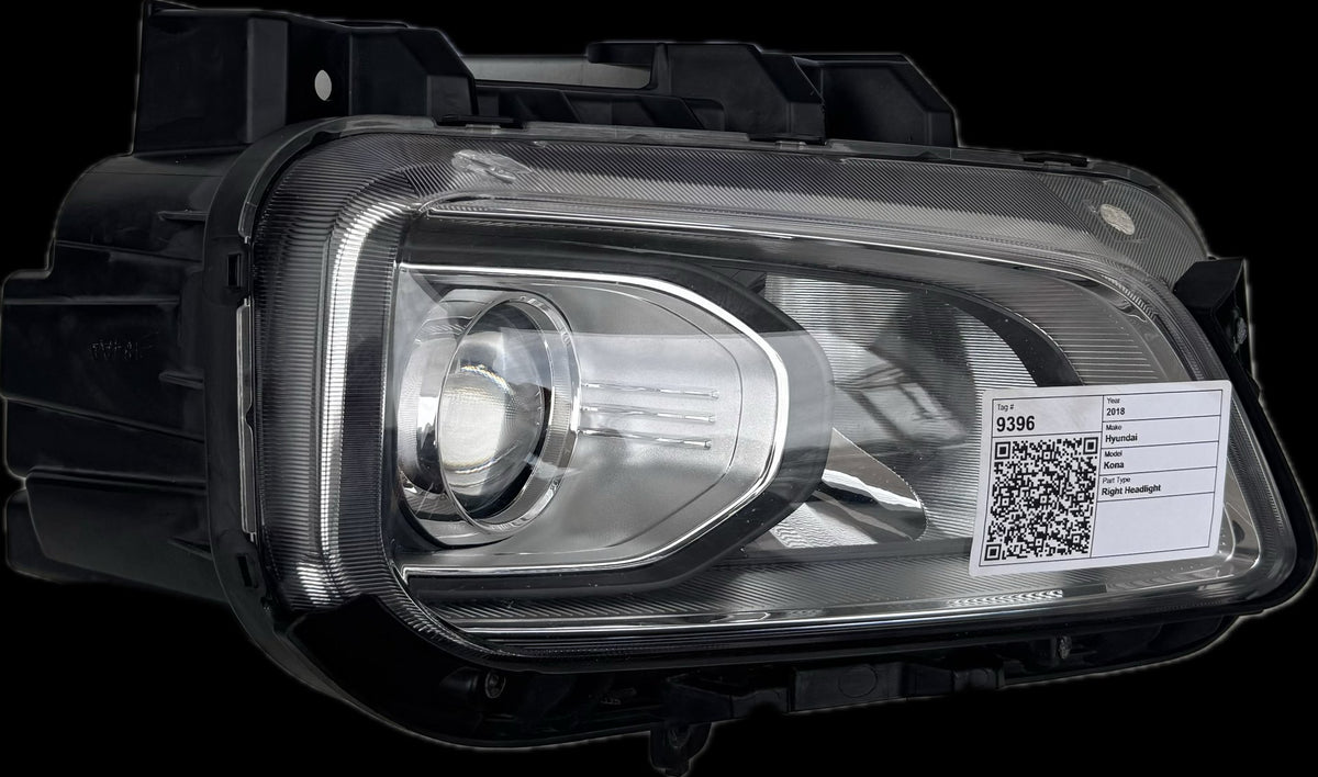 2018 Hyundai Kona OS Station Wagon Right Headlight J9921-21020