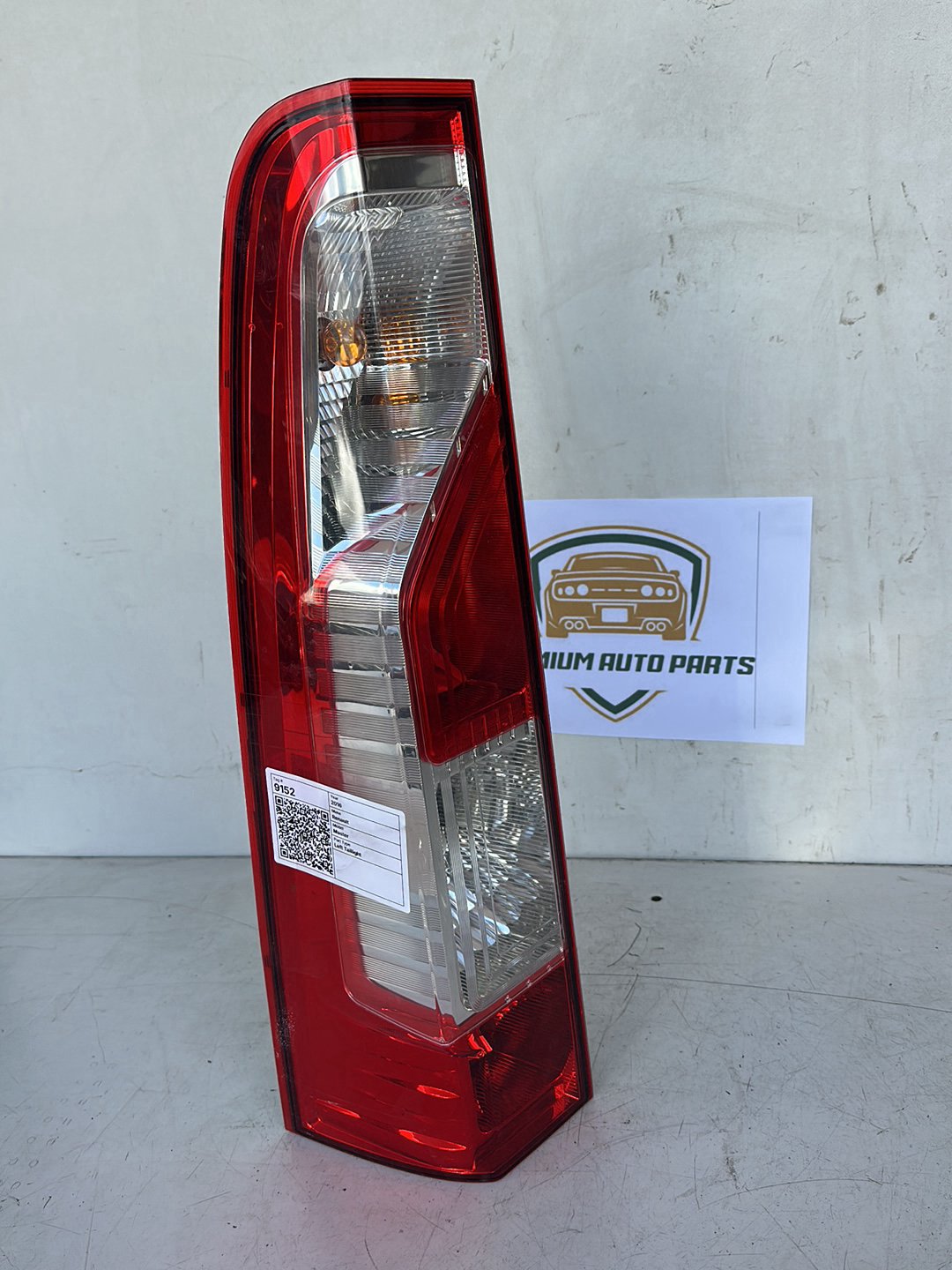 2016 Renault Master Cargo Van Left Taillight