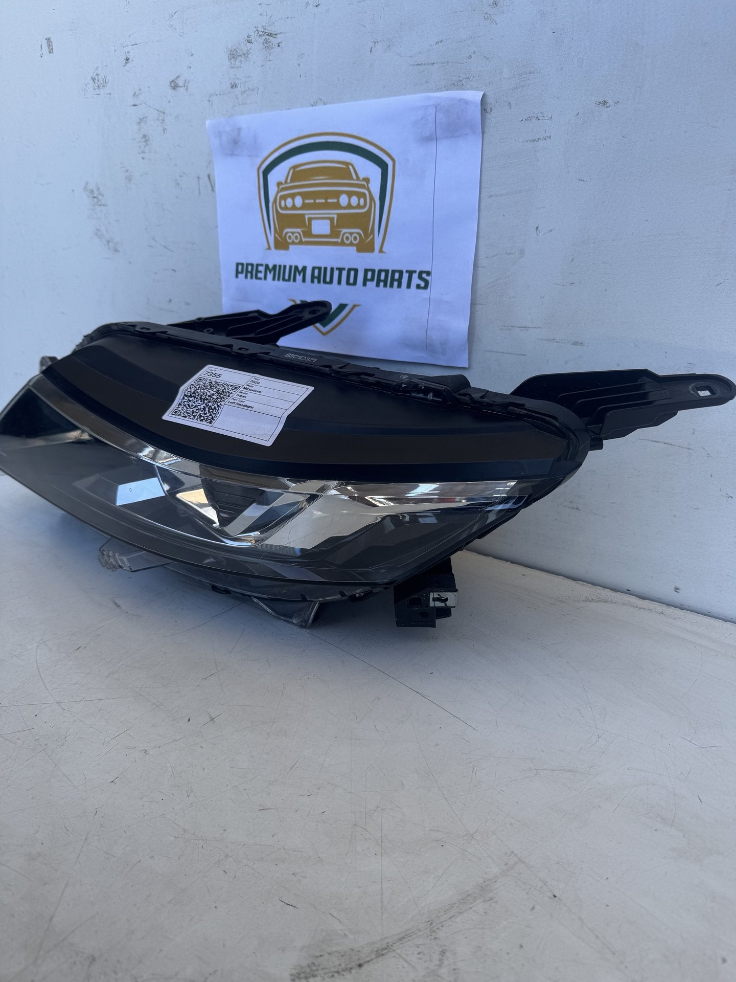 2024   Left Headlight