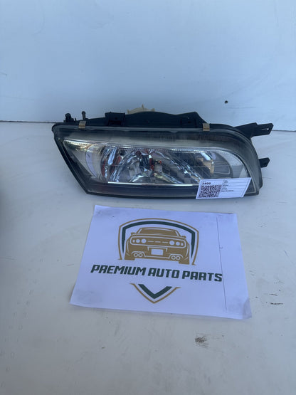 1998-2000 Nissan Pulsar Right Headlight ichikoh 1575