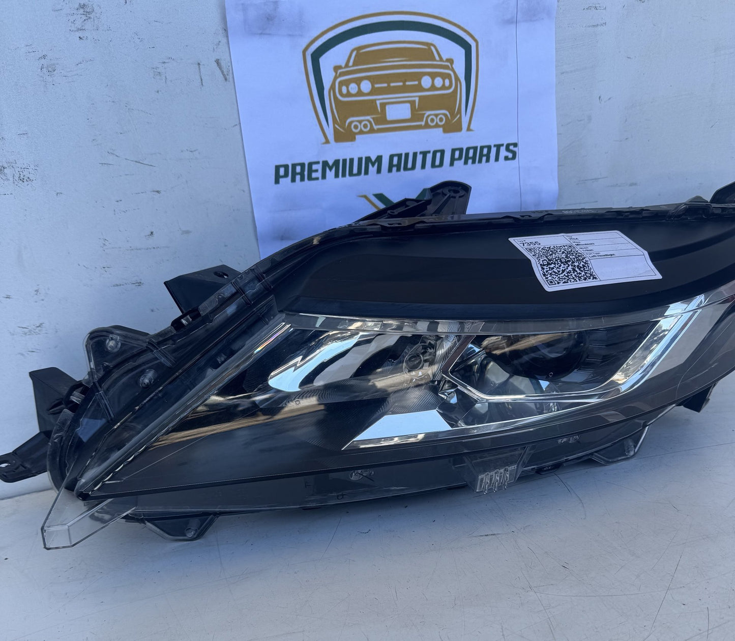 2024   Left Headlight