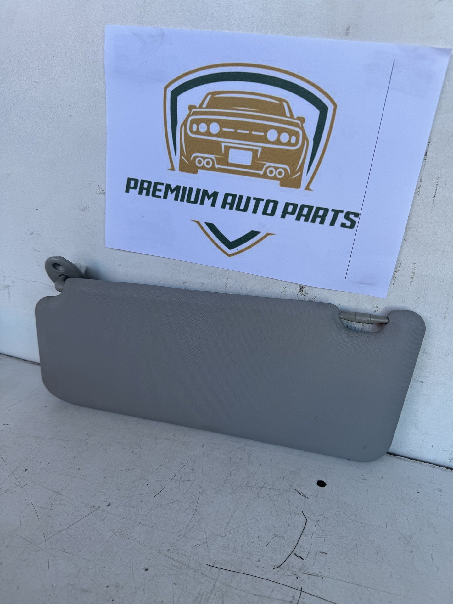 2017 Toyota RAV4 Station Wagon Right Sun Visor