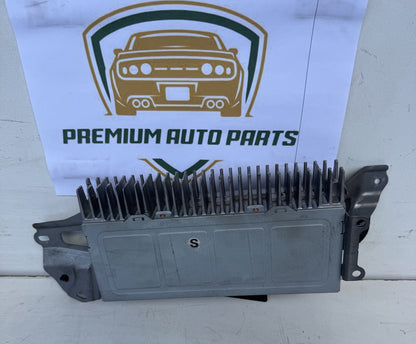 2010  E20 Amplifier