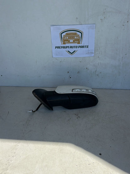 2013 Kia Sorento XM Station Wagon Left Door Mirror