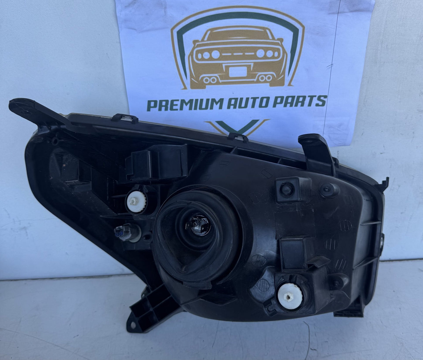 2002 Toyota RAV4 SUV Left Headlight