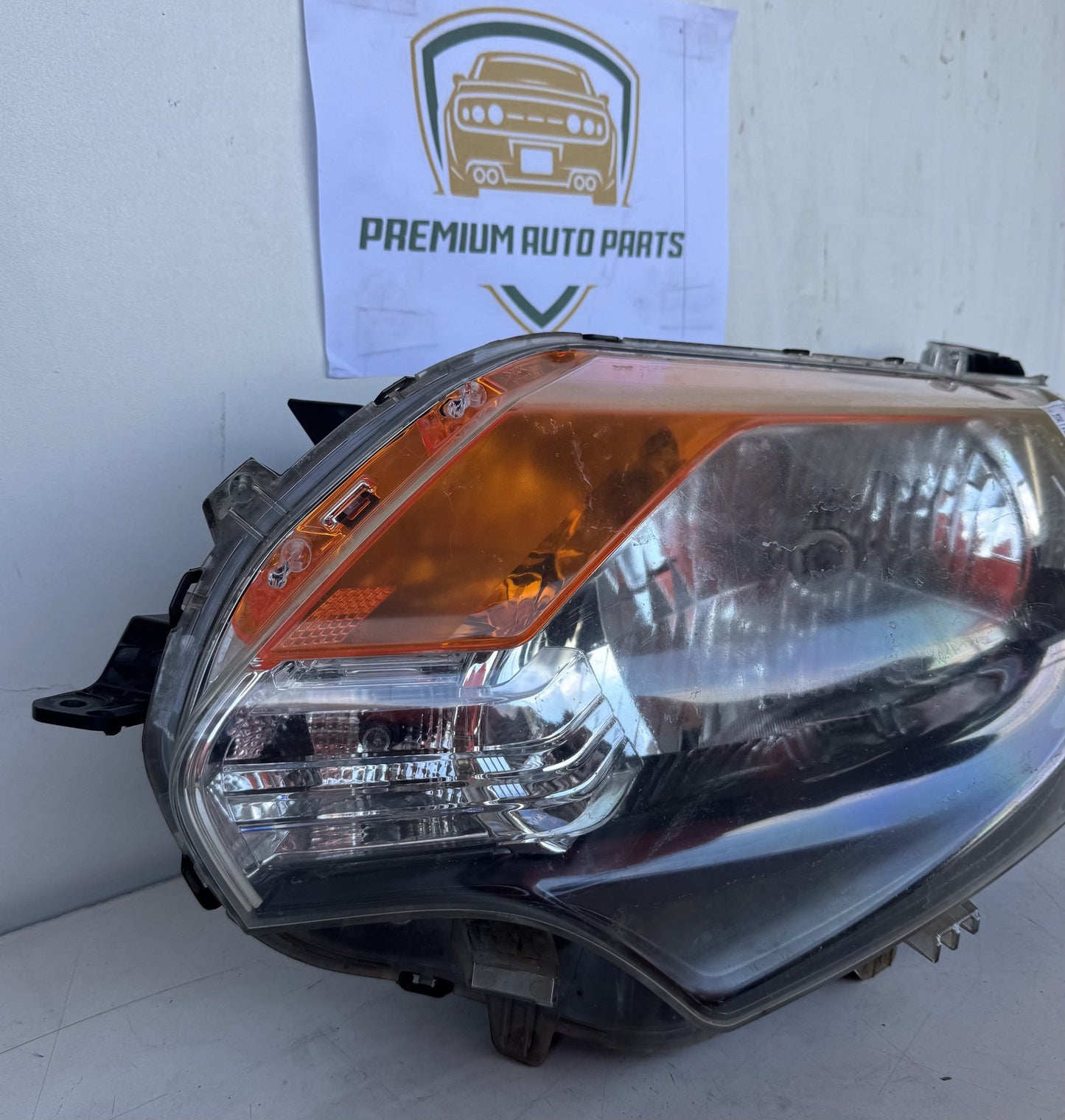2018   Left Headlight