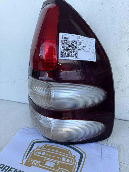 2007 Toyota Land Cruiser Station Wagon Right Taillight