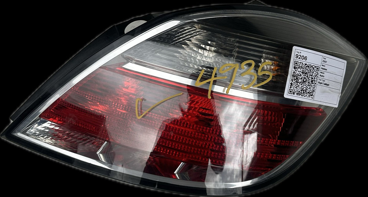 2007 Holden Astra Hatchback Right Taillight