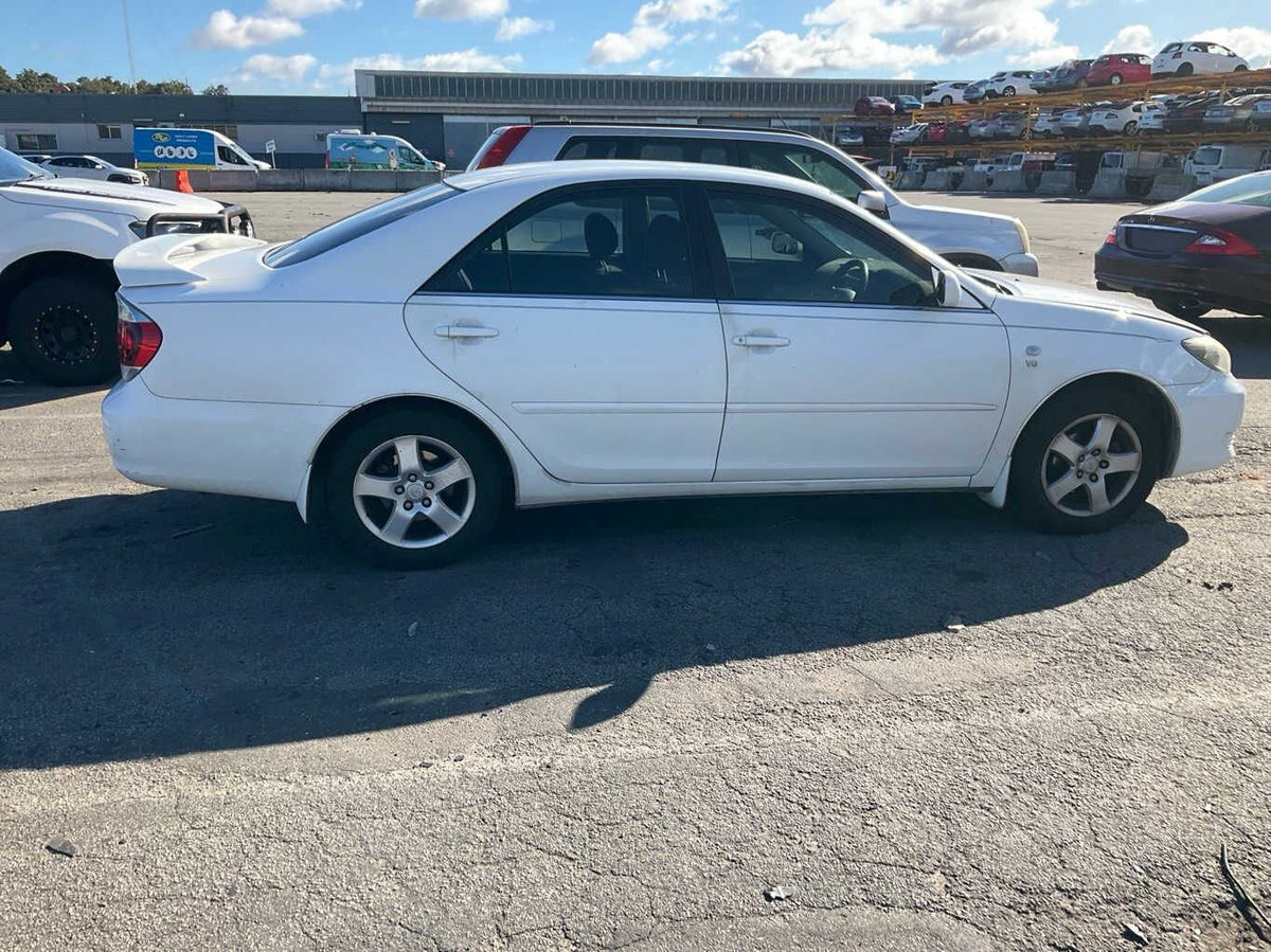 2005 Toyota Camry Sportivo XV30