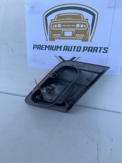 2010  XV40 Left Boot Light