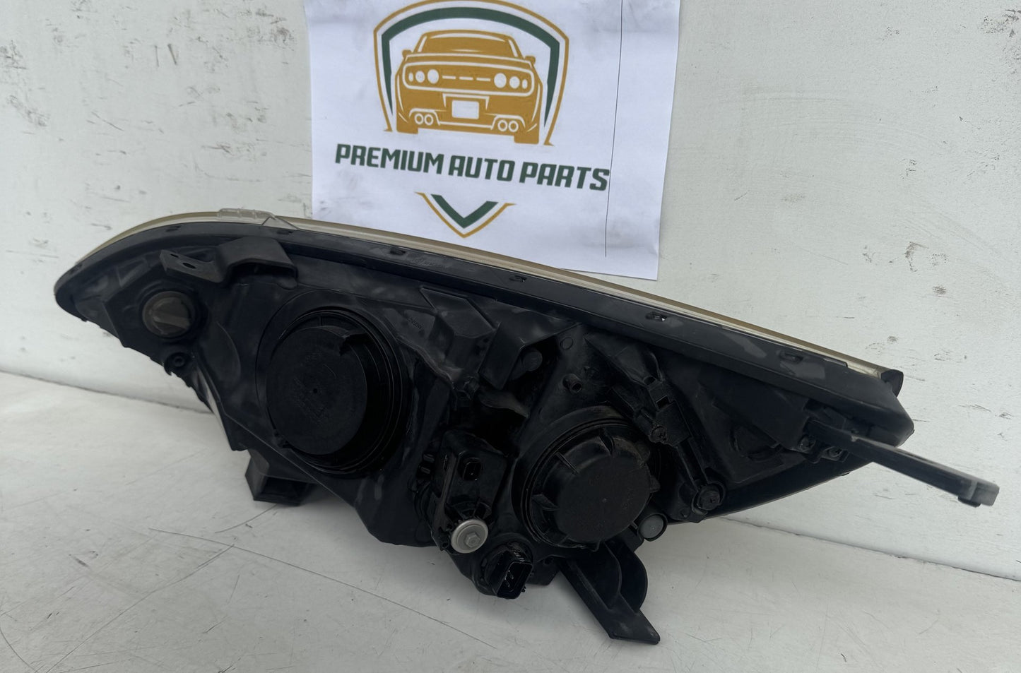 2014  UB Right Headlight