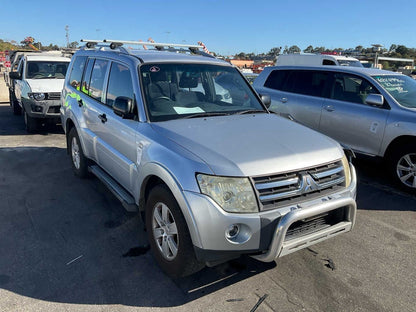 2009 Mitsubishi Pajero  NTStation Wagon 
Mitsubishi
Pajero