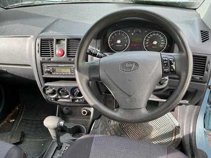 2010 Hyundai Getz S TBHatchback 
Hyundai
Getz