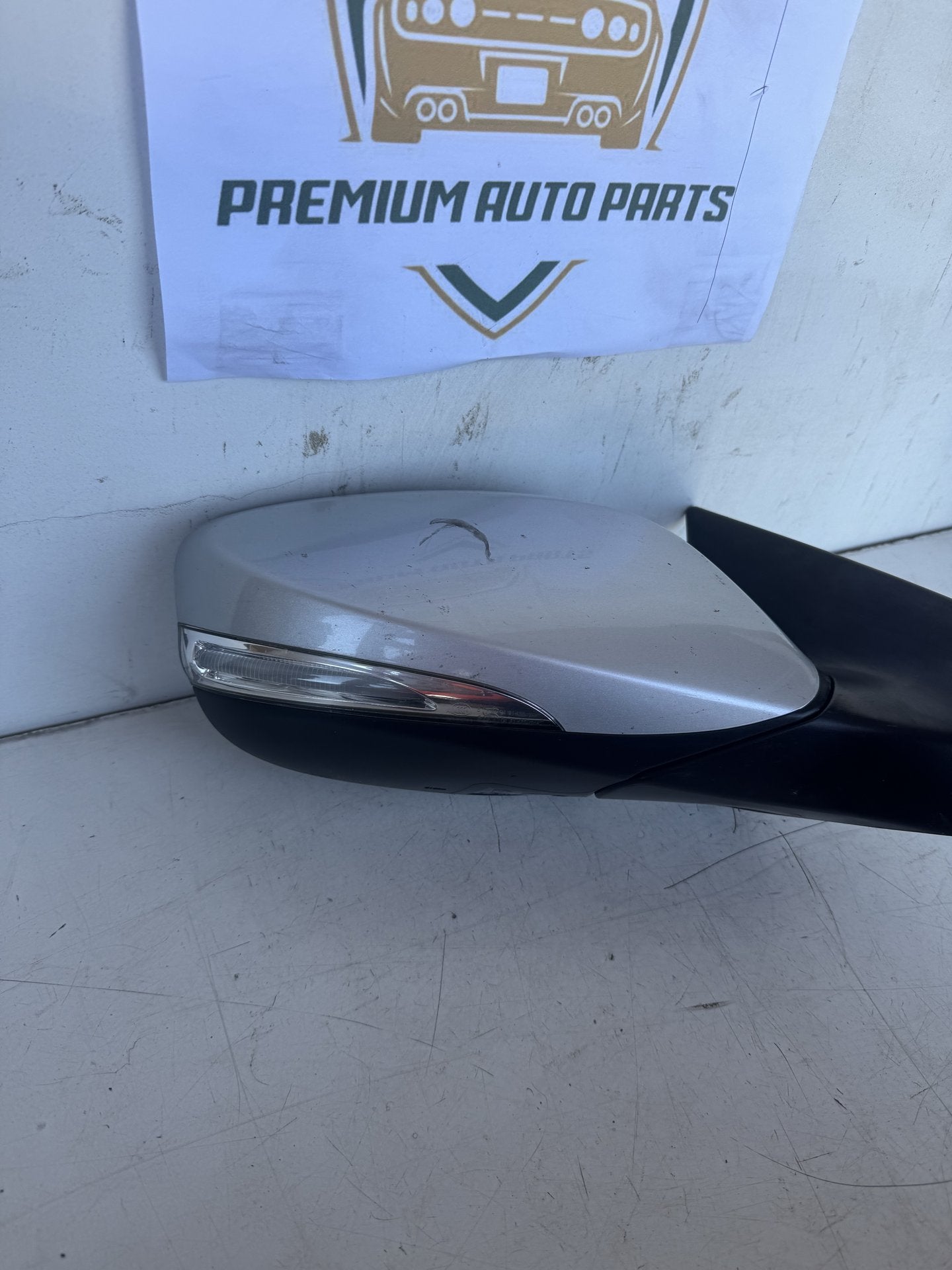 2013 Hyundai Elantra MD Sedan Right Door Mirror
