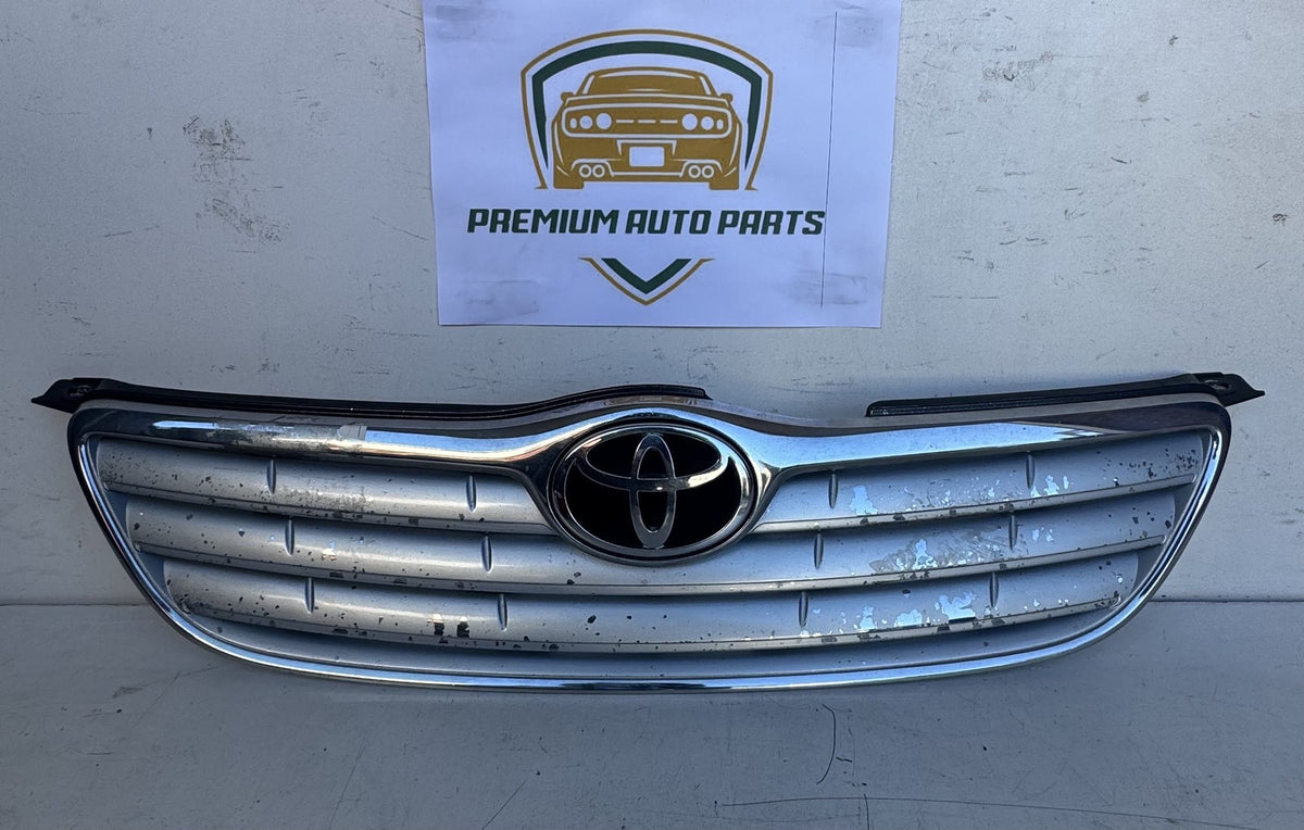 2004 Toyota Corolla Station Wagon Grille 53111-1A500