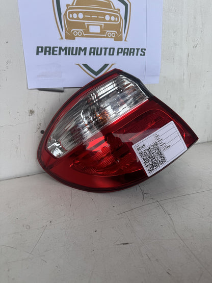 2003 Nissan Maxima Sedan Left Taillight