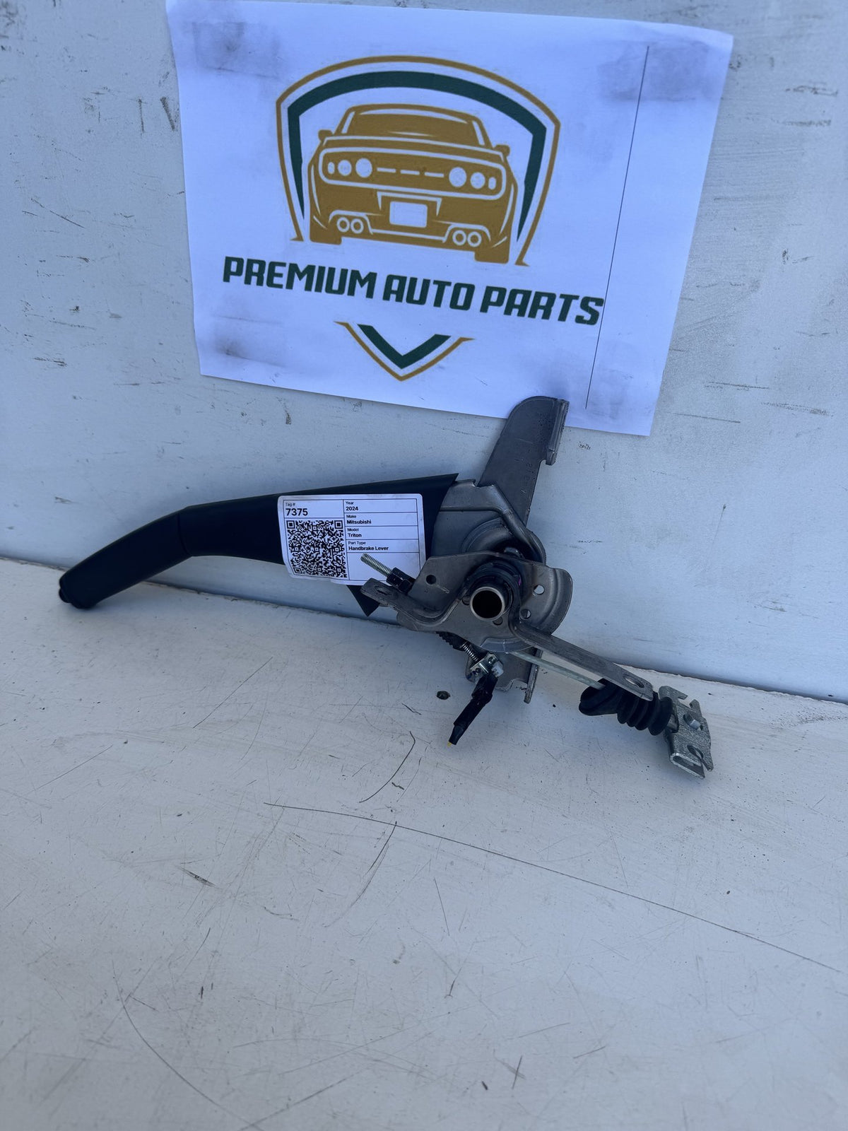 2024 Mitsubishi Triton - Handbrake Lever